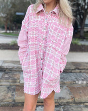 Load image into Gallery viewer, Plaid Houndstooth Patchwork Shacket w/Pockets: Pink / S