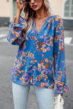 Load image into Gallery viewer, Floral Print Flounce Sleeve Blouse