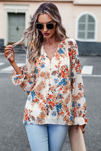 Load image into Gallery viewer, Floral Print Flounce Sleeve Blouse