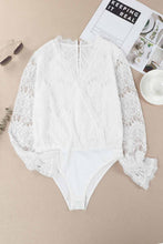 Load image into Gallery viewer, Eyelash Trim Scalloped Lace Flounce Sleeve Bodysuit