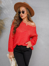 Load image into Gallery viewer, Round Neck Long Sleeve Sweater